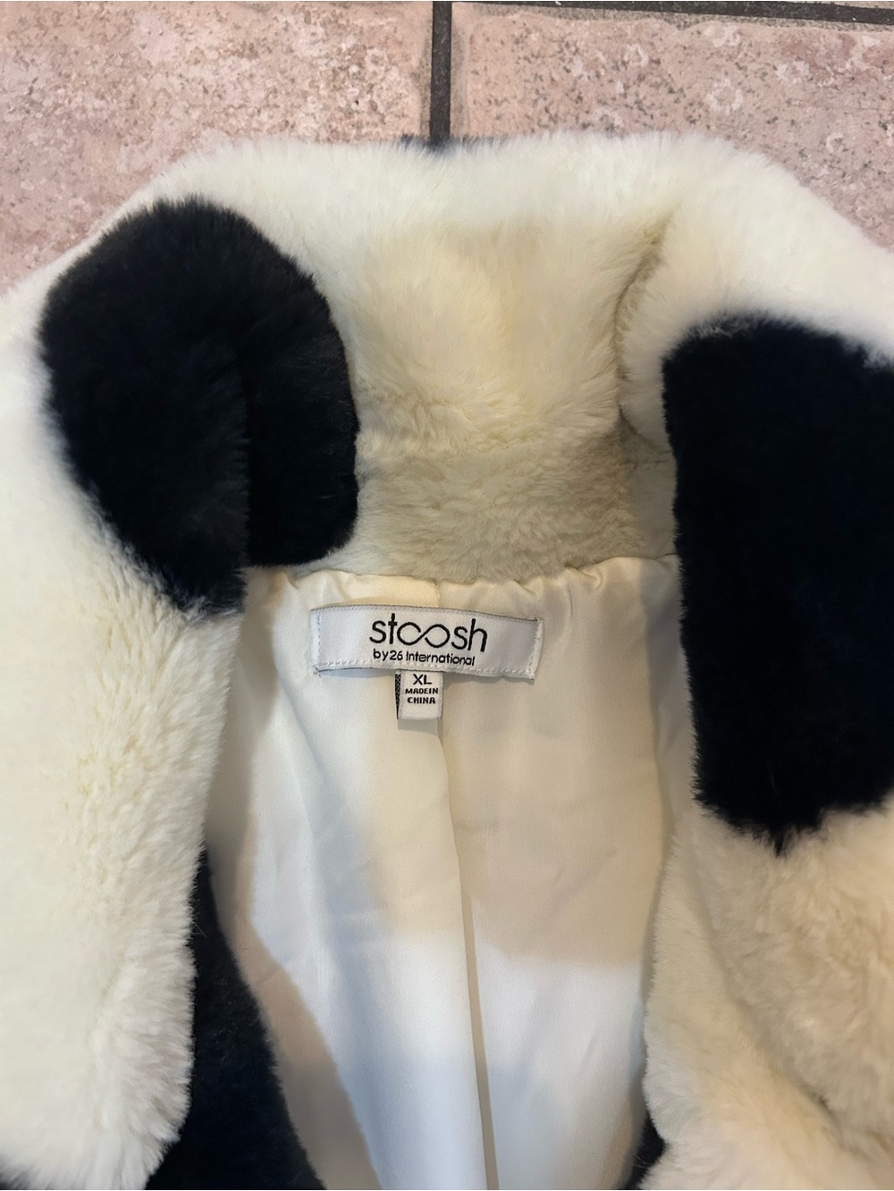 Black & White Heart Faux-Fur Jacket - Picture 3 of 5